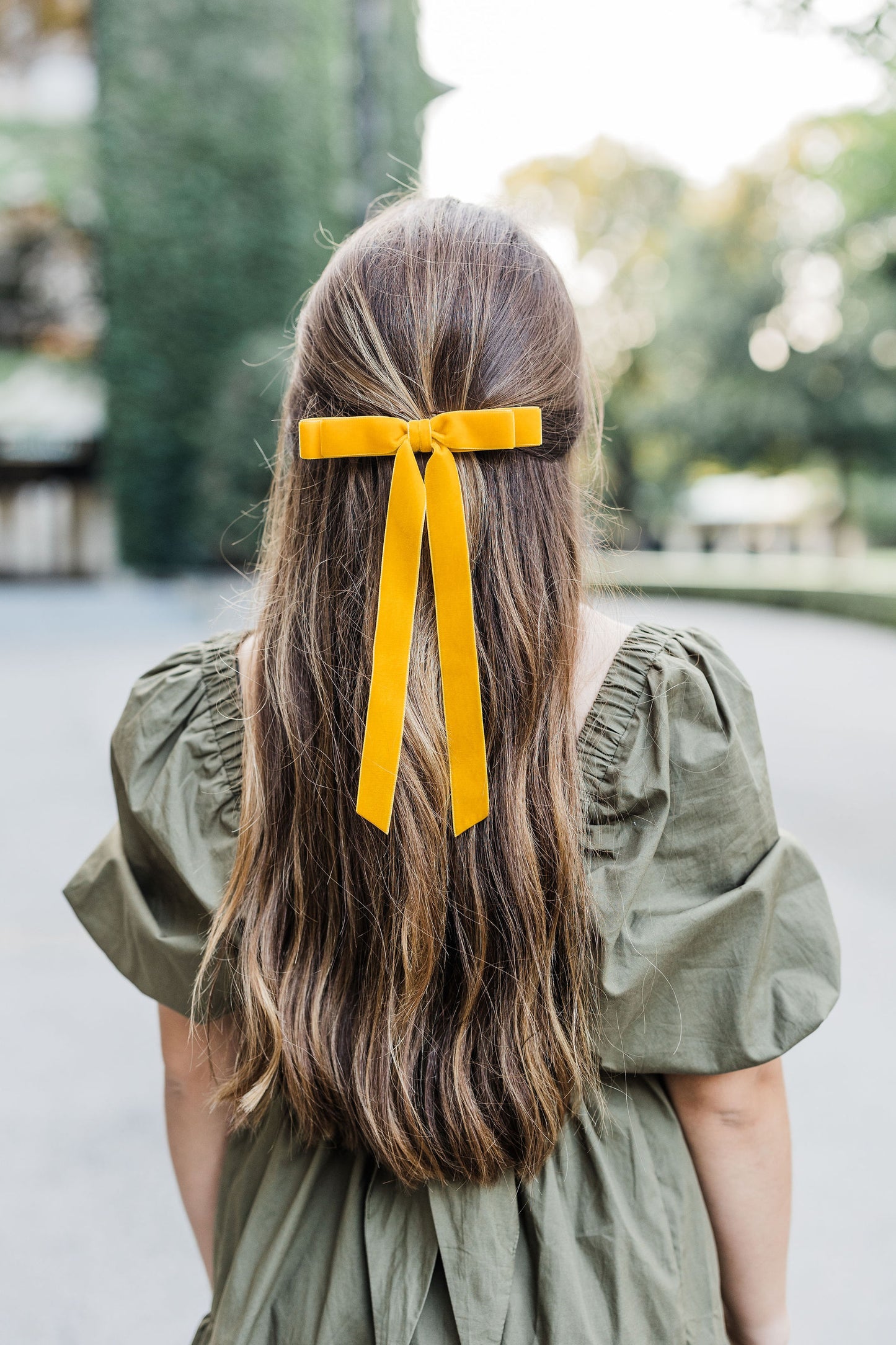 Alice Velvet Bow