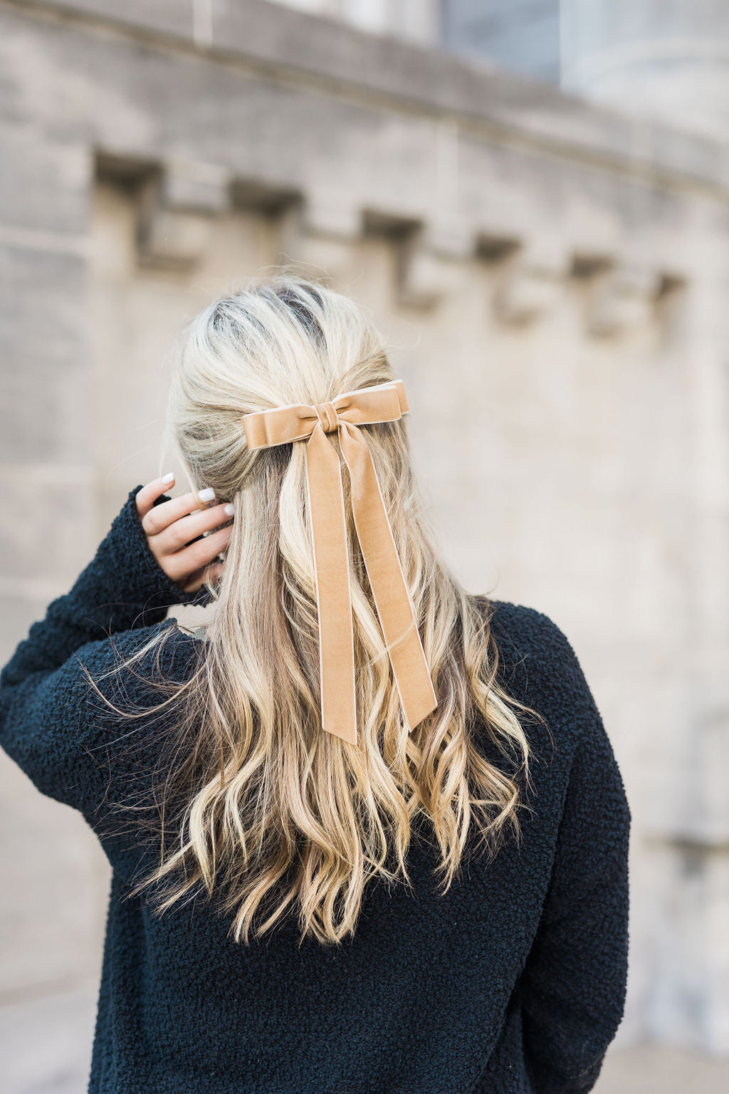 Alice Velvet Bow