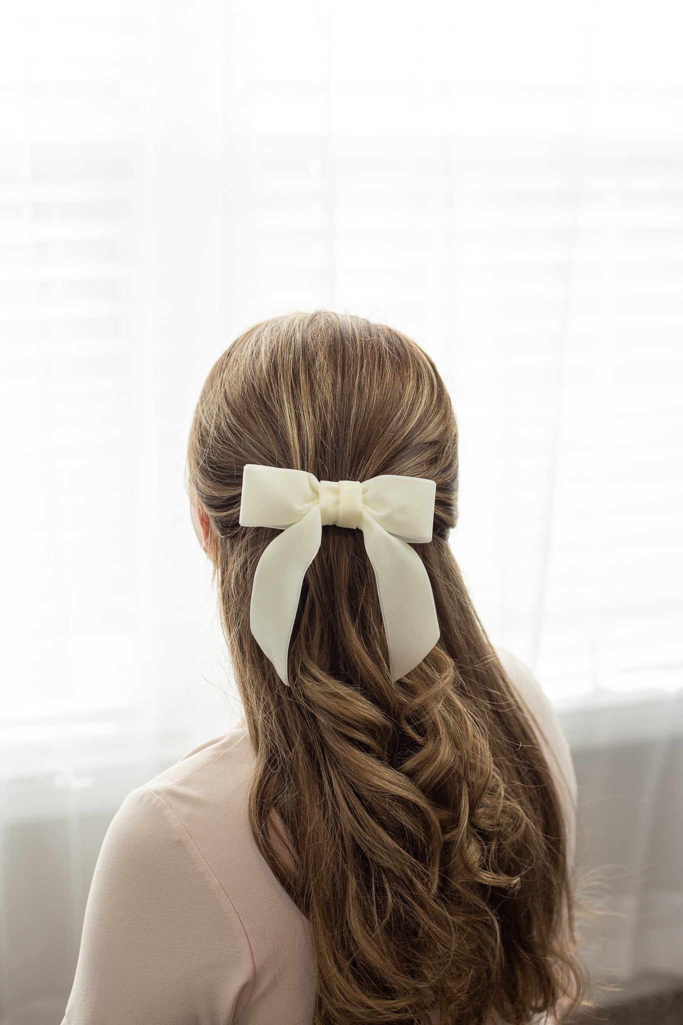 Delora Velvet Bow