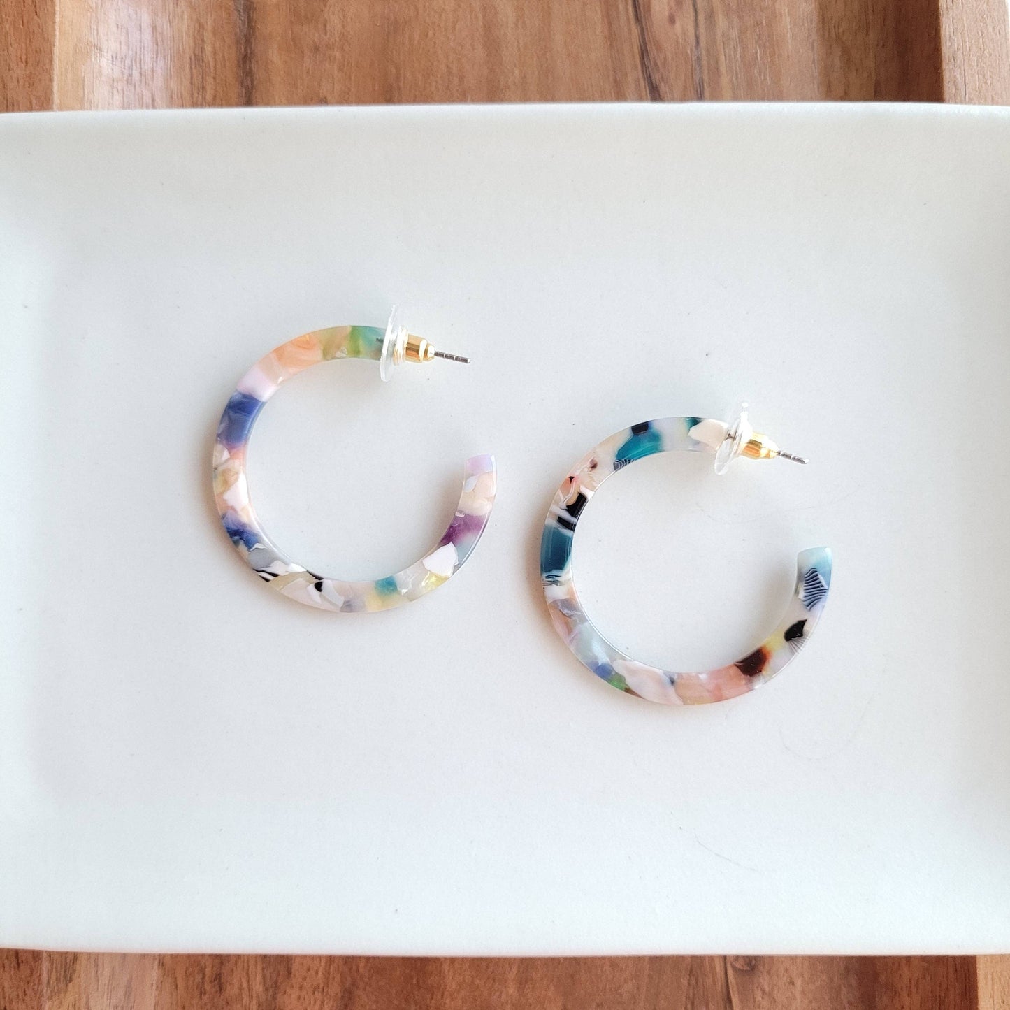 Camy Multicolor Hoop Earrings