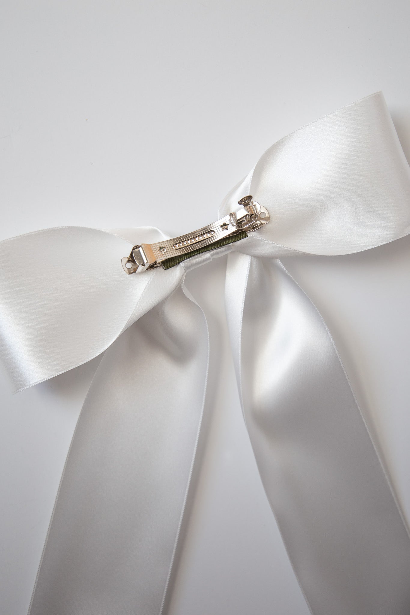 Oversized Bailee Signature Satin Bow Barrette