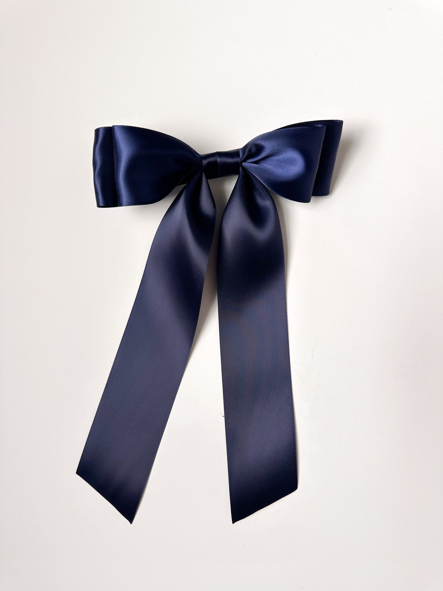 Oversized Stella Signature Satin Bow