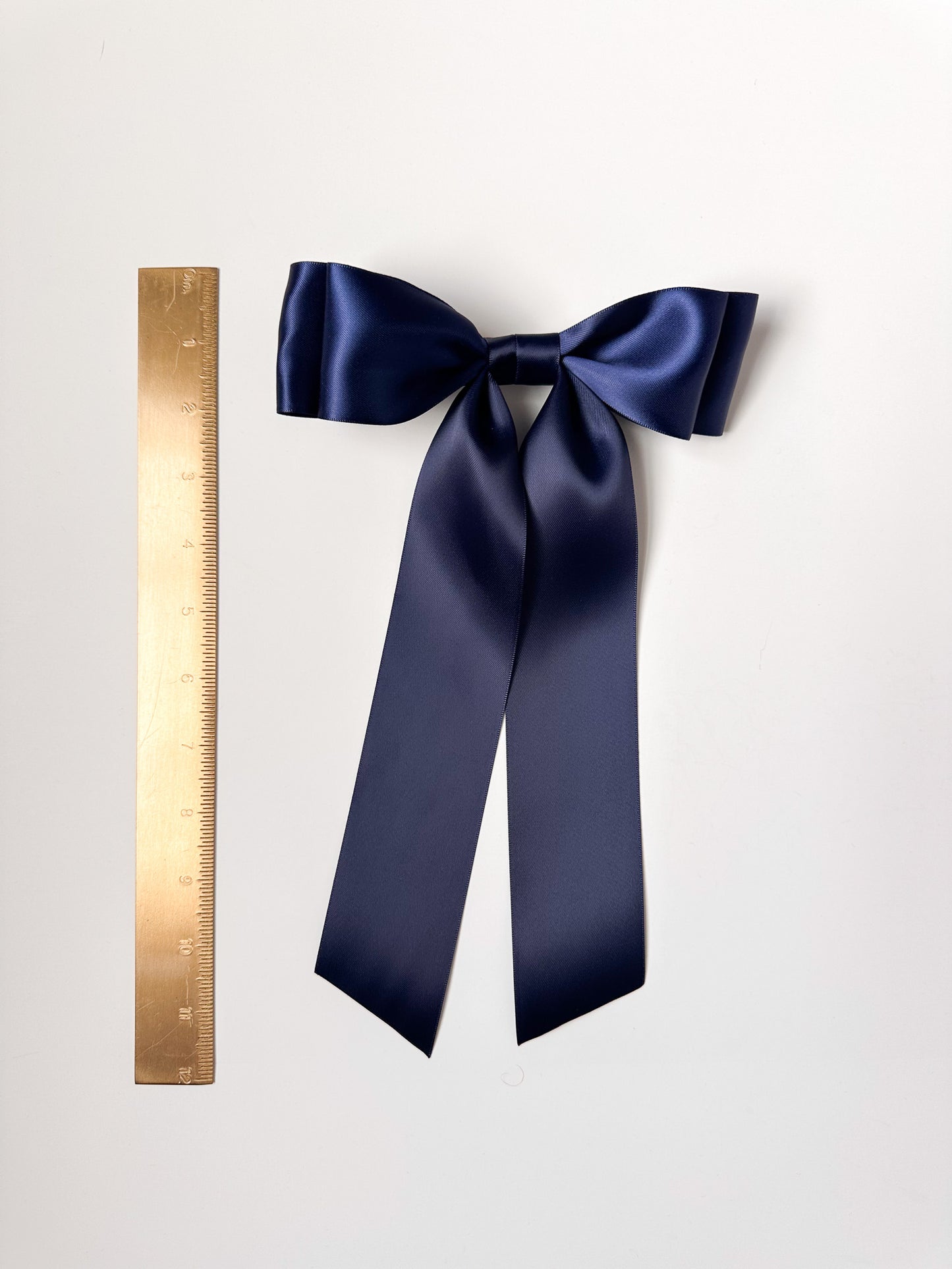 Oversized Stella Signature Satin Bow