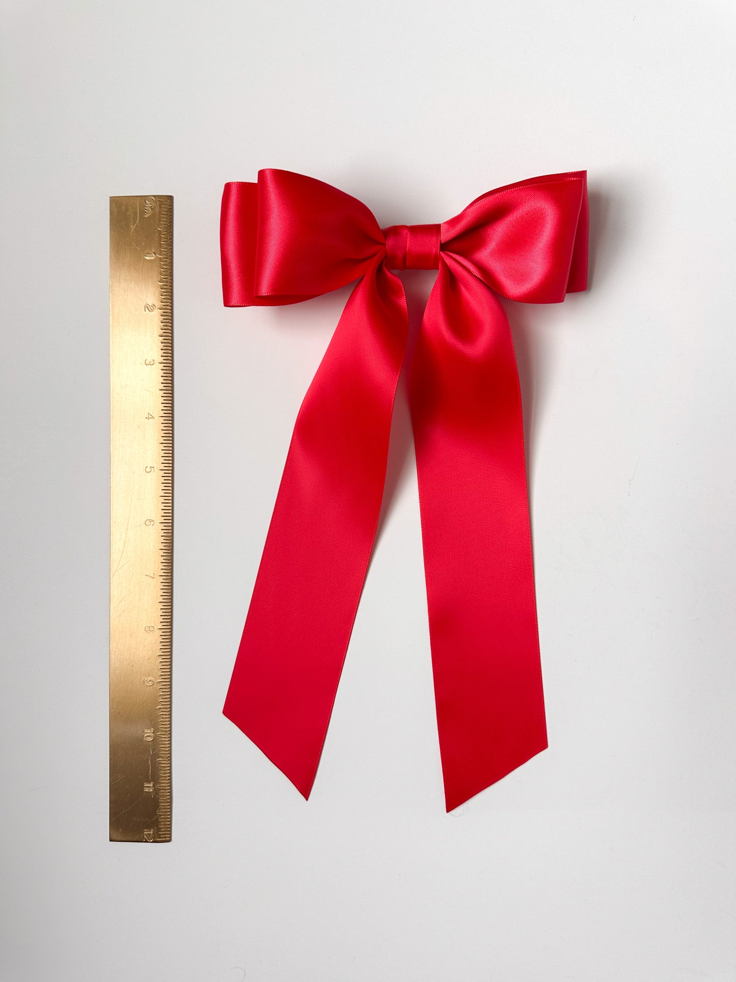 Oversized Stella Signature Satin Bow