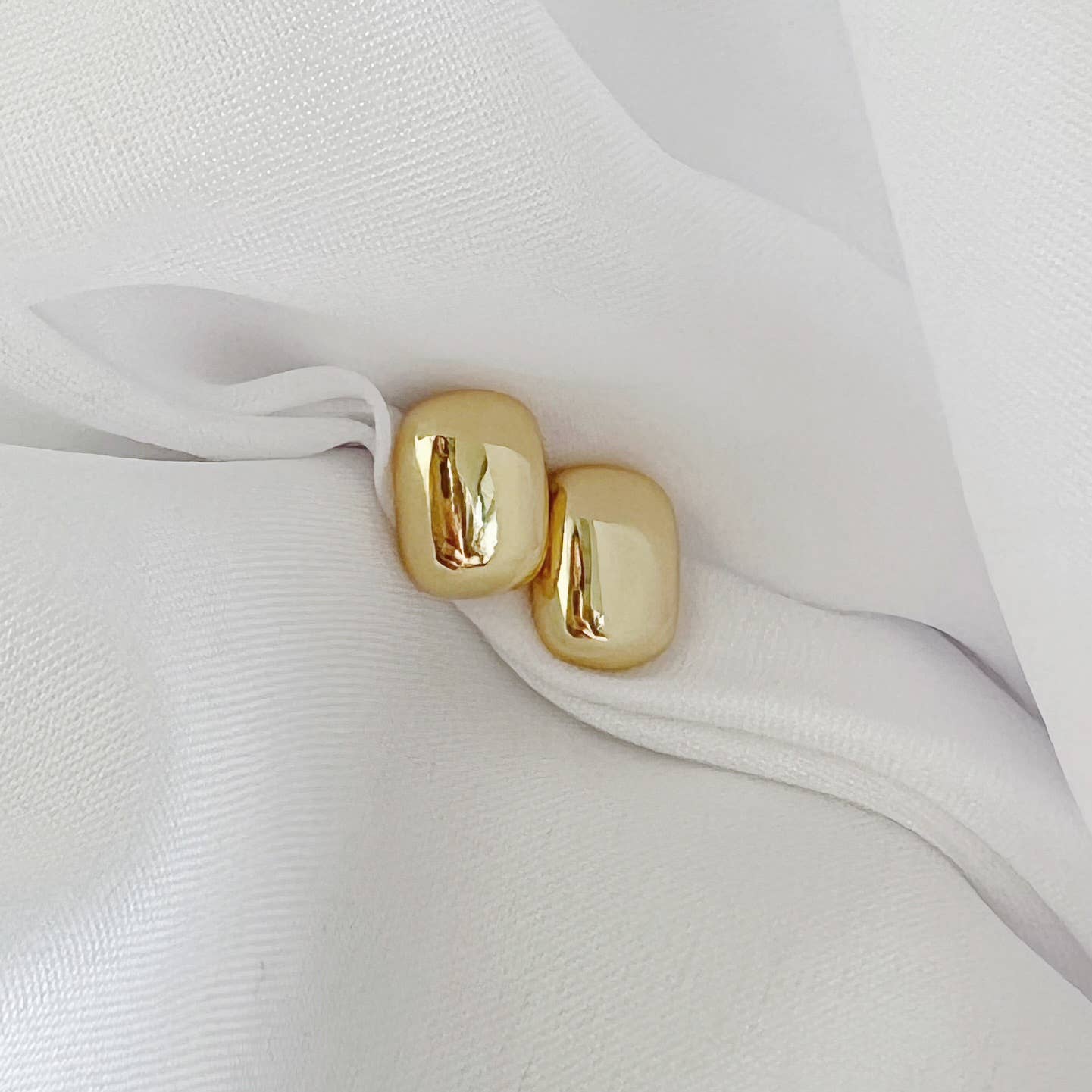 Mabel Studs
