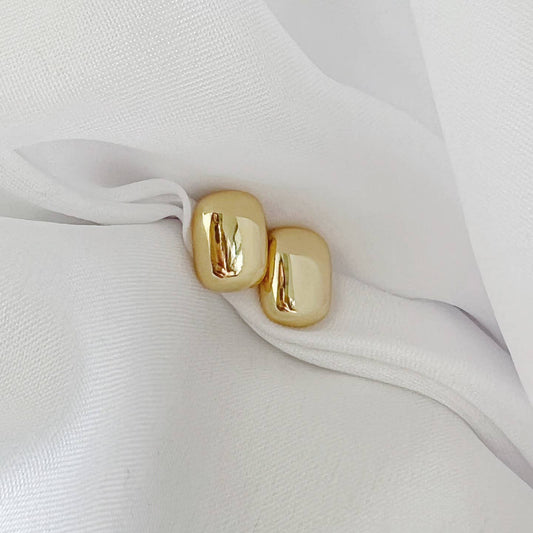 Mabel Studs
